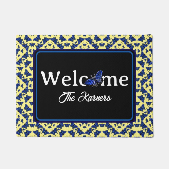 Felpudo Mariposas azules en divertido patrón juguetón en a (Anverso)