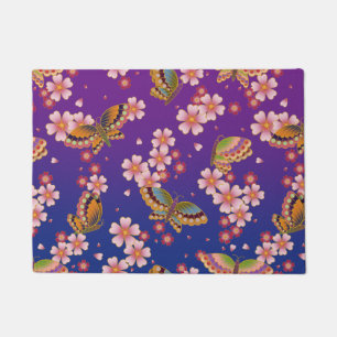 Felpudo Mariposas japonesas en medio de sakura florecen en