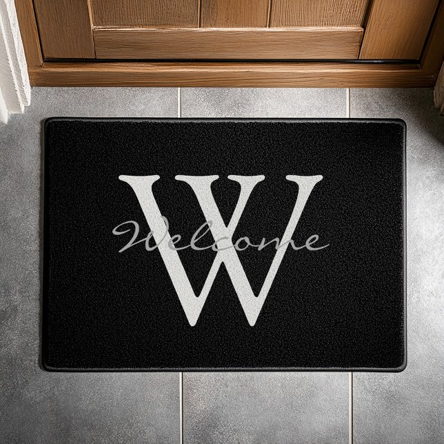 Felpudo Moderno acento de puertas de bienvenida monograma  (Black and white welcome mat with elegant script big "w" and "welcome")