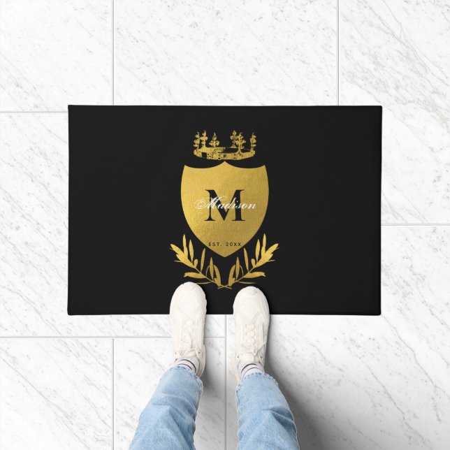 Felpudo Monograma de Escudo Real Negro y Oro (Interior)