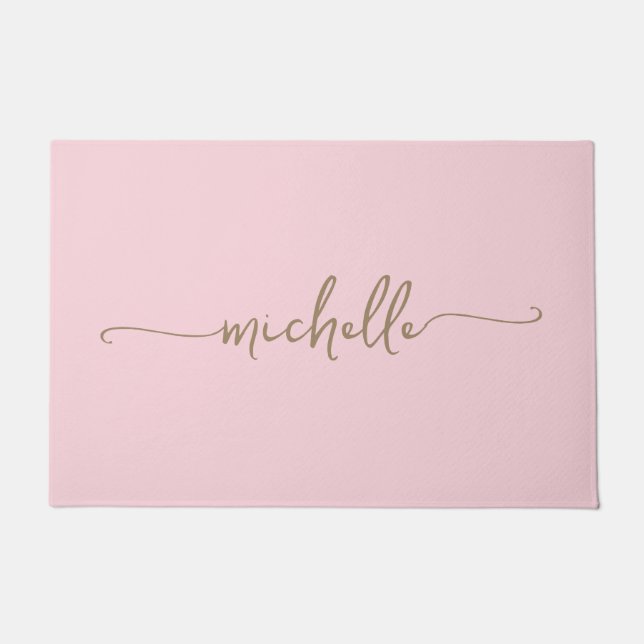 Felpudo Monograma dorado moderno Script Rubor Pink (Anverso)