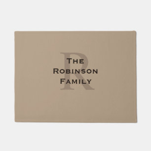 Felpudo Monogramo de nombre de familia Tan y Brown