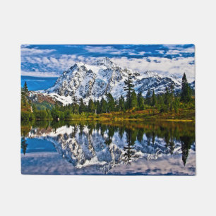 Felpudo Montañas hermosas - Lago de imágenes - Monte Shuks