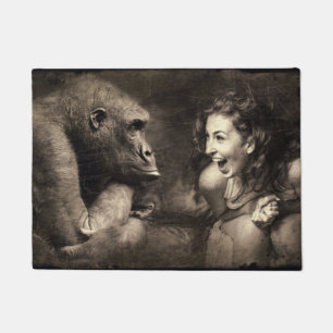 Felpudo Mujer que hace que el gorila ríe