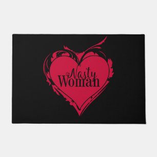 Felpudo NASTY WOMAN red art HEART