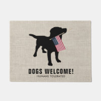 Felpudo negro divertido del amante del perro del