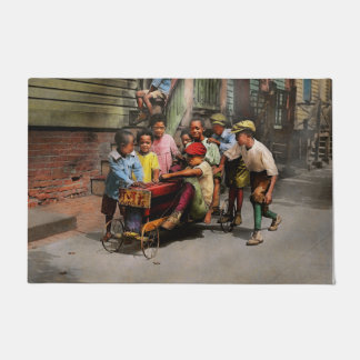 Felpudo Niños - La quinta es la vencida 1915