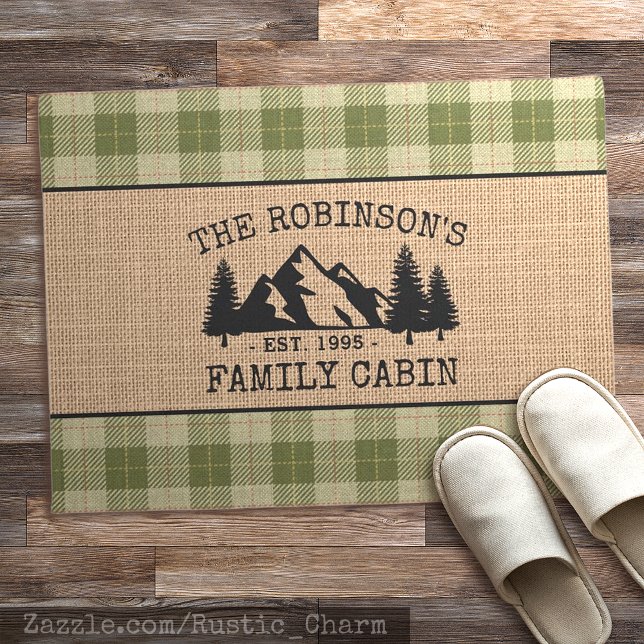 Felpudo Nombre de familia Árboles de cabaña Sage Green Pla (Several sizes to choose from.)