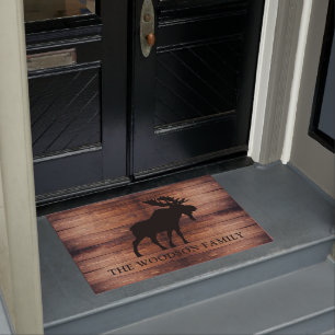 Felpudo Nombre de familia personalizada Rustic Moose Wood