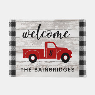 Felpudo Nombre de la familia Rustic Red Vintage Truck Buff