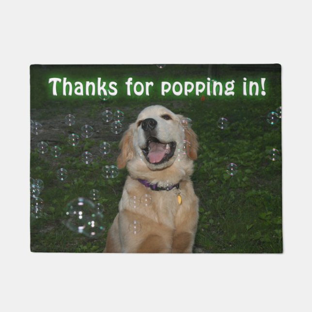 Felpudo Perrito del golden retriever en burbujas haciendo (Anverso)