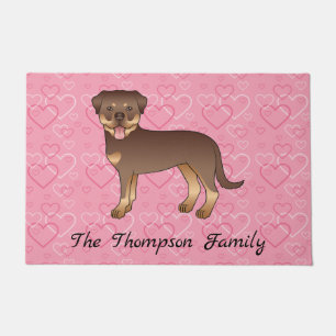 Felpudo Perro Rottweiler Rojo y Caoba sobre Corazones Rosa
