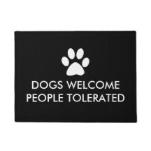 Perros bienvenidos tolerados