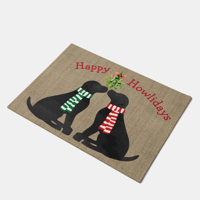 Felpudo Personalizado Xmas Black Labs Mistletoe Tan Burlap (Angular)