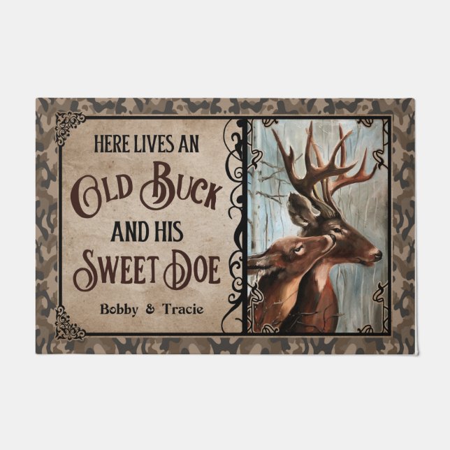 Felpudo Personalized Deer Here Lives Old Buck Sweet Doe  (Anverso)