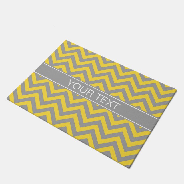 Felpudo Pineapple Dk Gray LG Chevron Dk Gray Name Monogram (Angular)