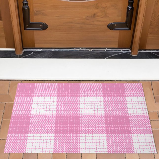 Felpudo Pink and White Bold Checkered Plaid Design  (Subido por el creador)
