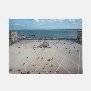 Felpudo Plaza de Comercio desde arriba en Lisboa, Portugal