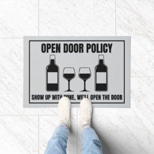 Felpudo Política de Puerta Abierta al Vino