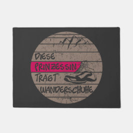 Felpudo Prinzessin trägt Wanderschuhe, Sonnenuntergang