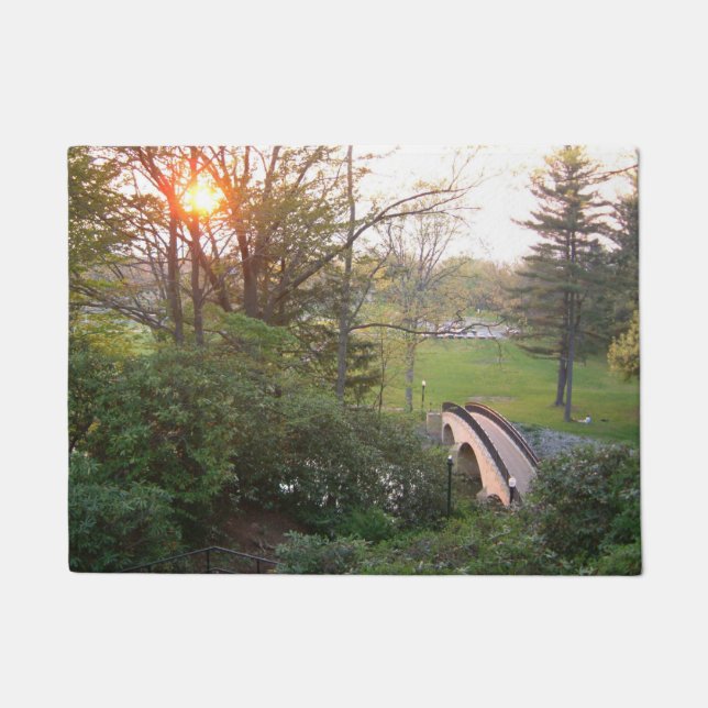 Felpudo Puente arco iris atardecer en el Grove City Colleg (Anverso)