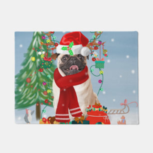 Felpudo Pug Dog en nieve con regalos de Navidades
