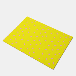 Felpudo Punto de polka rosa sobre amarillo