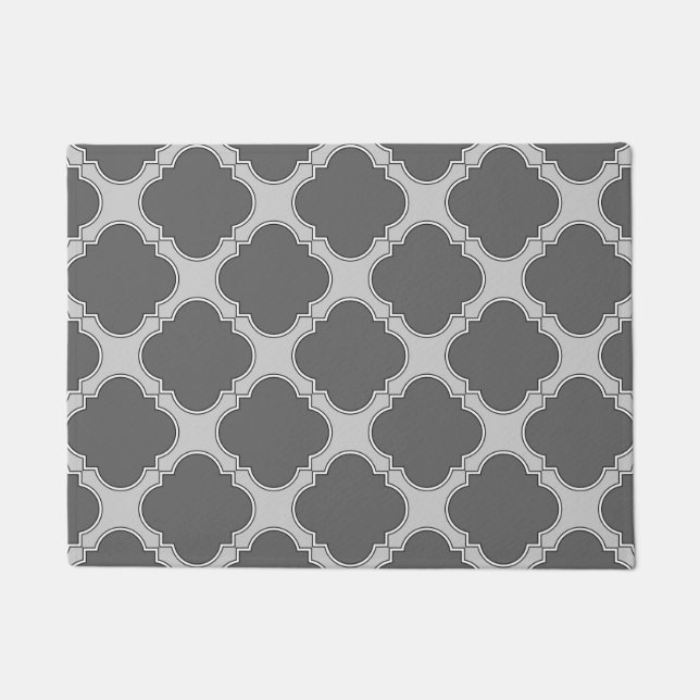 Felpudo Quatrefoil en tonos grises (Anverso)