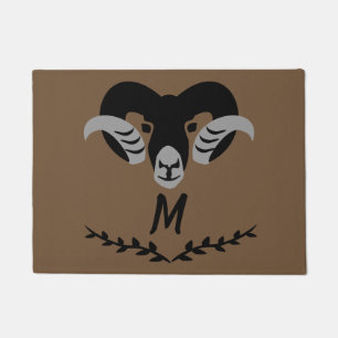 Felpudo Ram negro con silueta de cuernos torcidos monogram