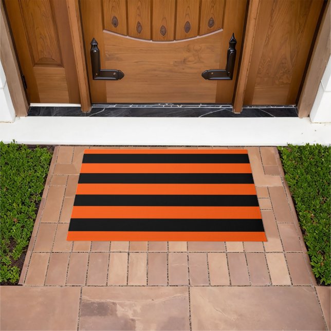 Felpudo Rayas negras y naranjas de Halloween  (Exterior)