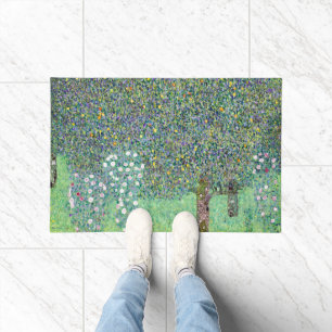 Felpudo Rosebushes Bajo Los Árboles, Gustav Klimt