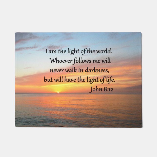 FELPUDO SERENE JOHN 8:12 SOLTARSE SOBRE EL OCÉANO (Anverso)