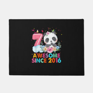 Felpudo Sorprendente niño de 7 años desde 2016 Panda 7º cu