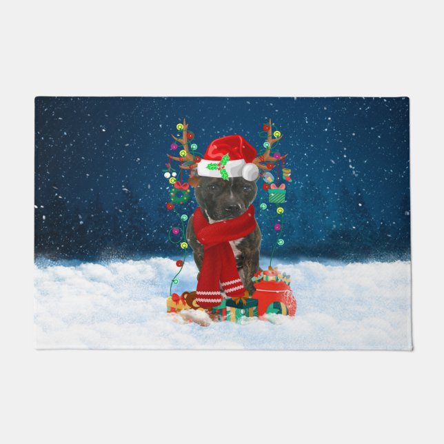 Felpudo Staffordshire Bull Terrier en Nieve con Navidades (Anverso)