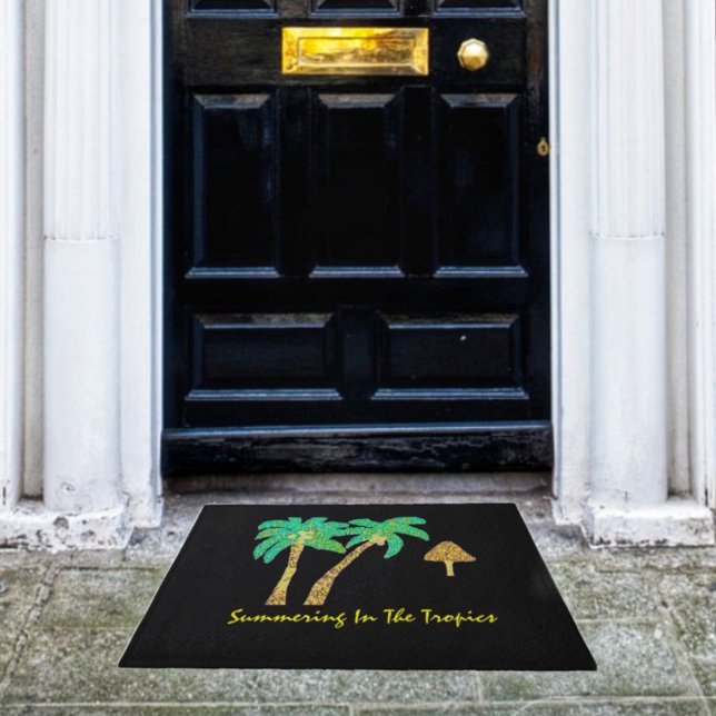 Felpudo Summering In the Tropics (You're in vacation mode, when you display this Tropical welcome mat!)