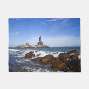 Felpudo Tamil Nadu de la estatua el   de Thiruvalluvar del