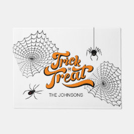 Felpudo Tipografía de truco o tratamiento con Spiders ID68