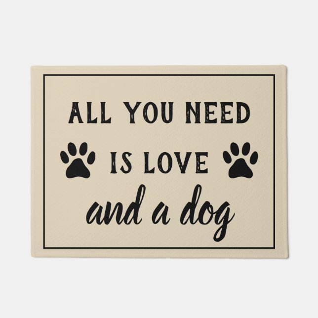 Felpudo TODO LO QUE NECESITAS ES AMOR Y UN DOormat con pap (Anverso)