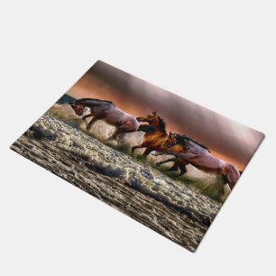 Felpudo Tres caballos trotando en el océano