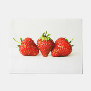 Felpudo Tres fresas en dmcn blanco