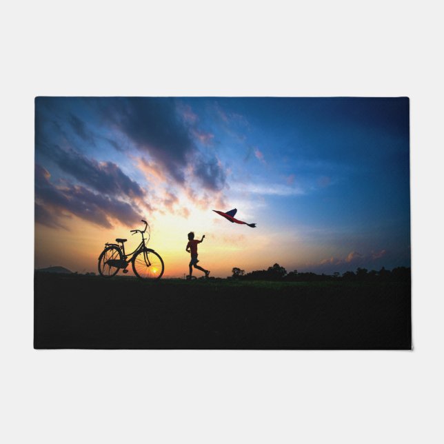 Felpudo Un chico - Una bicicleta - Una Alfombrilla de auto (Anverso)