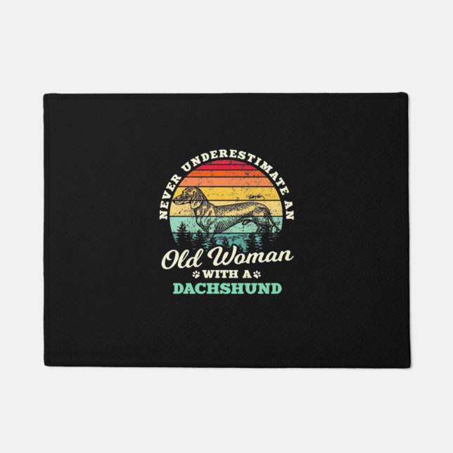 Felpudo Vieja Con Un Dachshund (Anverso)