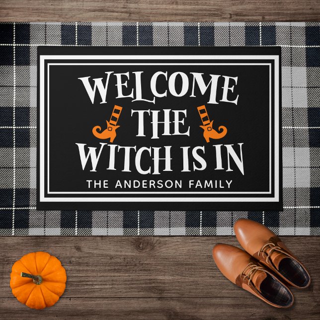 Felpudo "Welcome, The Witch Is In" Funny Halloween (Subido por el creador)