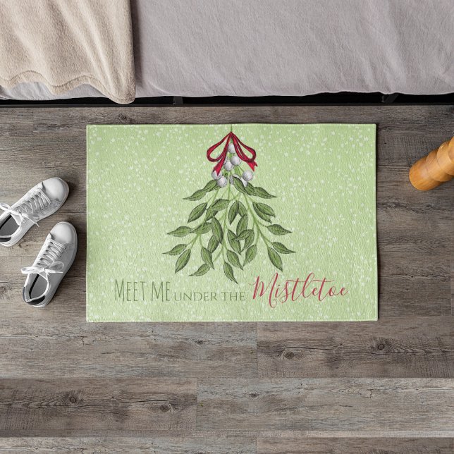 Felpudo Whimsical Cute Navidades Berries (Christmas doormat "meet me under the mistletoe" cute whimsical greenery)