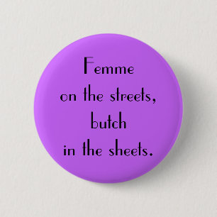"Femme en botón de las calles"