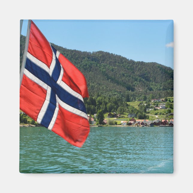 Ferrocarril de coches en imán noruego (Frente)