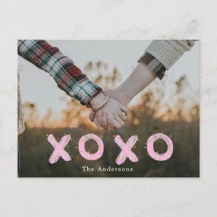 Festiva Besos y abrazos en el guión del pincel Postal de l