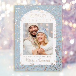 Festiva Con Relieve Metalizado Nuestra primera tarjeta navideña