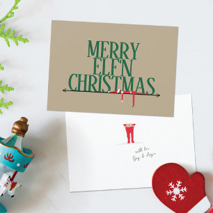 Festiva Elf Shenanigans Tarjeta de Navidades del Rótulo de