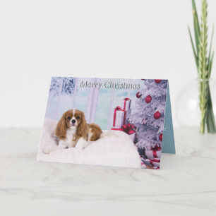 Festiva King Charles Spaniel por la tarjeta de árbol de na